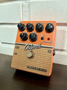 BAIXEI! Pedal Sansamp Tech 21 Oxford The Character Series Made In USA