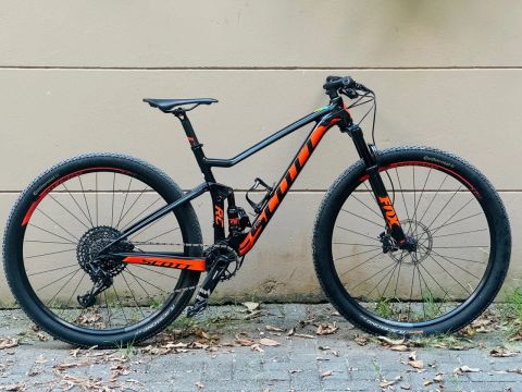 Bike Scott spark RC 900