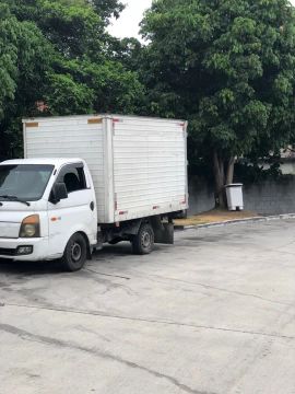 Vendo HR refrigerada e agregada . 