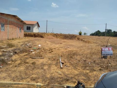 Terreno à venda em ótima localização!