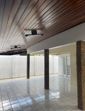 DS:  Casa Residencial  Bairro São João 