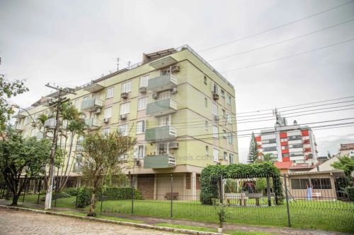 Box em Porto Alegre, no bairro Jardim Lindóia, à venda.