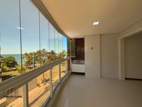 4 quartos na orla da Praia de Peracanga