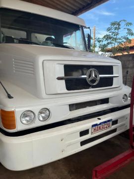 Caminhão Mercedes 1620
