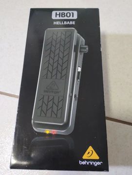 Pedal wah wah hellbabe Behringer 