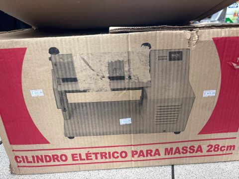 Cilindro Elétrico para Massa 28cm Malta