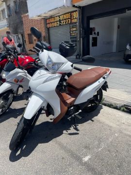 Jet 2024 125cc  super nova e já com placa 