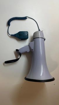 Megafone Com Microfone de mão e Sirene CSR HMP 1503