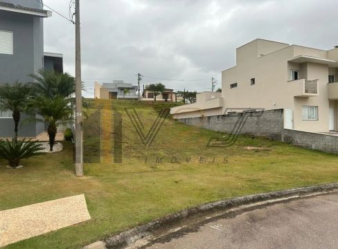 Terreno à venda no Condomínio Santa Isabel em Louveira/SP