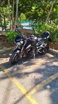 Triumph Street triple 765rs