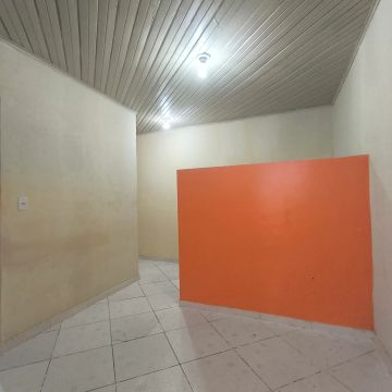 Aluga-se Apartamento no Bairro Congós 