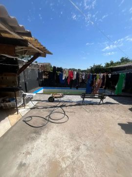 Vendo casa ampla 