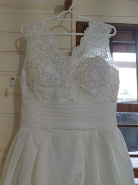 VESTIDO DE NOIVA - LINDO E NUNCA USADO!