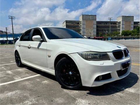 BMW 318i Branca