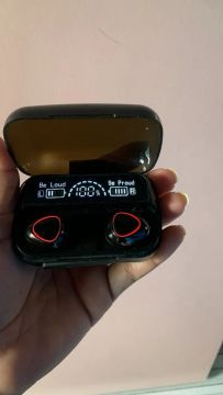 Fones de Ouvido Bluetooth TWS com Display Digital