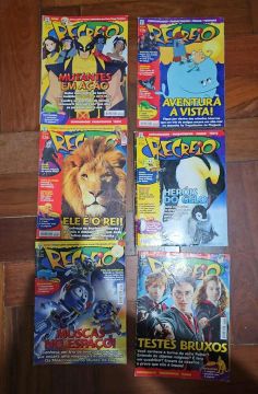 Lote com 13 Revistas Recreio anos 2000