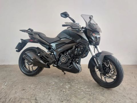BAJAJ DOMINAR 400 