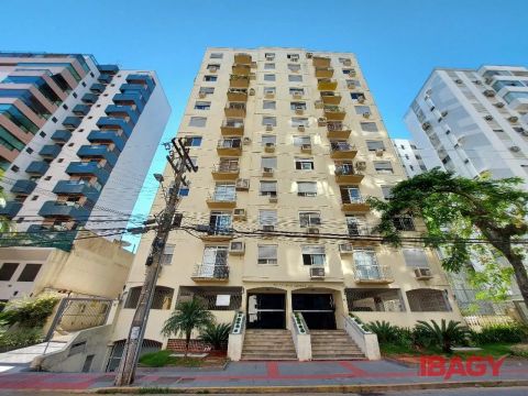 Excelente Apartamento 1 dormitório(s) em Centro - Florianópolis