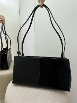 Bolsa de ombro preta