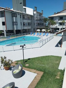 Alugo apartamento mobiliado na Praia dos Ingleses - Região Nobre!? (abril - novembro)