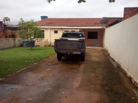 Casa à venda em ótima localização