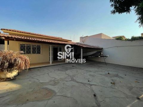 CASA NA 806 SUL - OPORTUNIDADE!