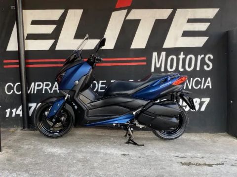 Xmax 250 2021
