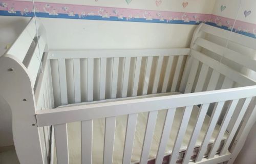 Berço de Bebê Branco