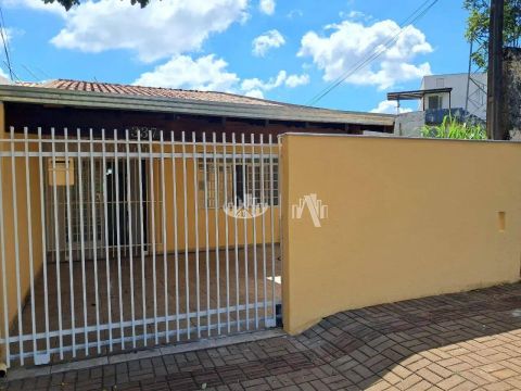 Casa com 3 quartos para alugar, 85 m² por R$ 1.950/mês - San Fernando - Zona Leste de Lond