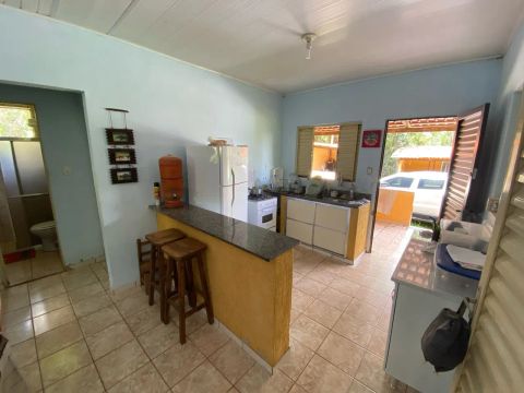 Casa 3 quartos e dependências