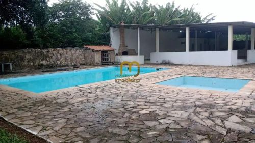 aluguel  anual com 6090 metros quadrados com 5 quartos em Engenho - Itaguaí - RJ
