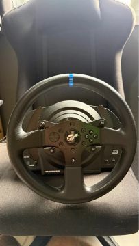 Volante Thrustmaster T300