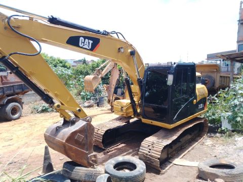 Retroescavadeira Caterpillar 312D L