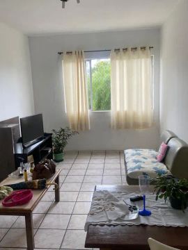 APARTAMENTO REFORMADO A VENDA,2 QUARTOS,1BANHEIRO,1VAGA EM COBILÂNDIA -VILA VELHA ES.
