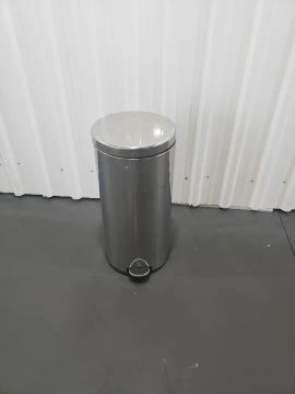 Lixeira em aço inox brinox
