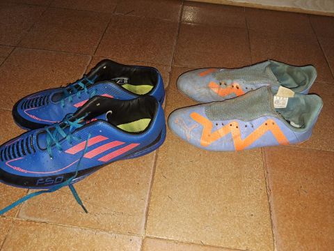 Chuteiras Adidas e Puma Usadas