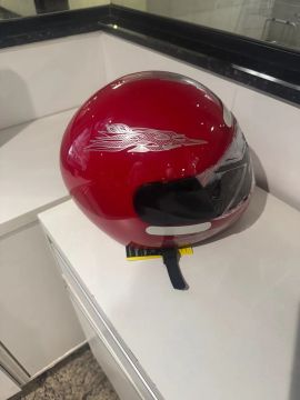 CAPACETE