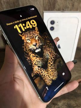 iPhone 11 branco 128GB
