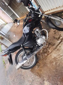 Honda CG 150- Moto conservada e com ótimo preço!