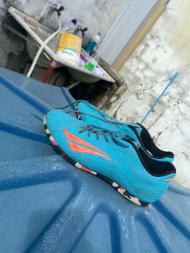 Chuteira de futsal Societys 
