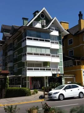 Apartamento em AV. BORGES DE MEDEIROS - Centro - Gramado/RS
