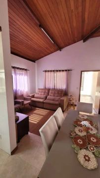 Casa linda 3 quartos- ÚLTIMA OPORTUNIDADE