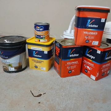 Tintas alto rendi mento novas lacradas