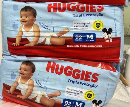 Fraldas Huggies Tripla Proteção 92 unidades