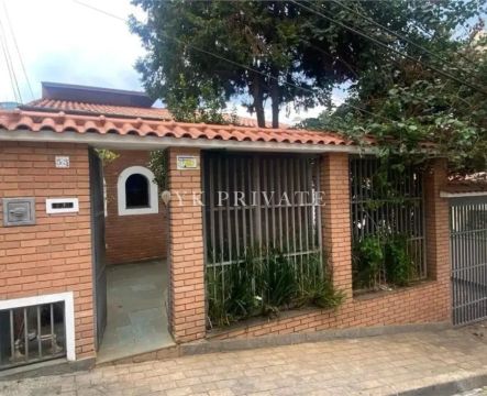 Casa Térrea /Santana/ Rua Pessoa de barros / 2 dormitorios/ 3 banheiros / 3 vagas
