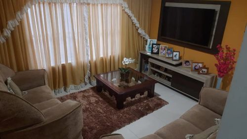 Sobrado no Sitio Cercado - 175m² R$ 470.000, 4 dorms, suíte, garag p/3 veic
