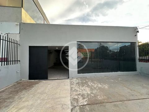 Aluga Galpão com sala para Escritório e Banheiro codigo: 110298