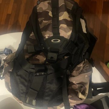 Mochila Oakley