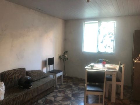 Alugo Kitnet na sete portas 