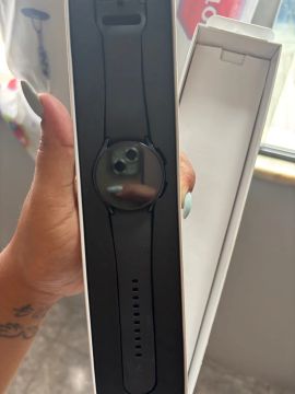 Smartwatch Samsung Galaxy Watch6 BT 40mm Tela Super AMOLED de 1.31" Grafite